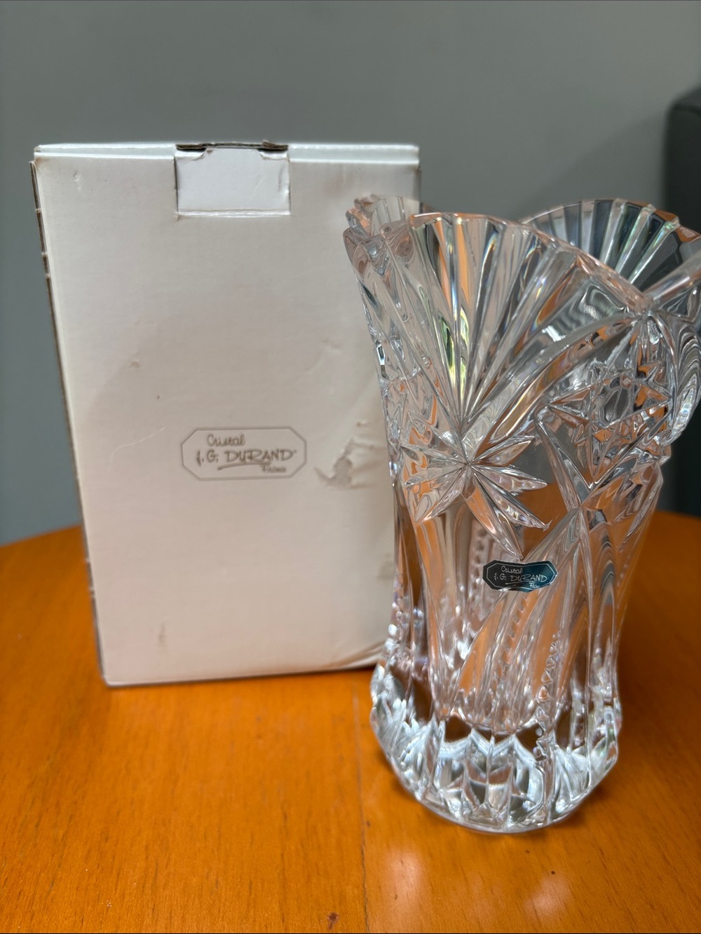 Vintage J G Durand Cristal vase